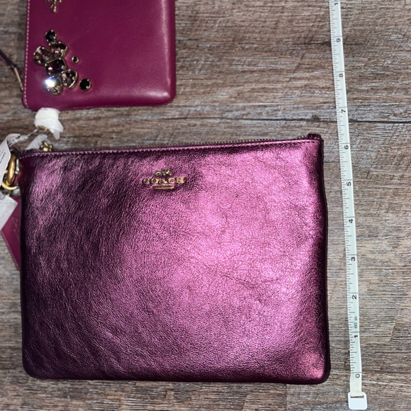 💌 NWT* 2 COACH Wristlet & Pouch Leather VIP Jeweled Bundle Set of 2 - Picture 15 of 16